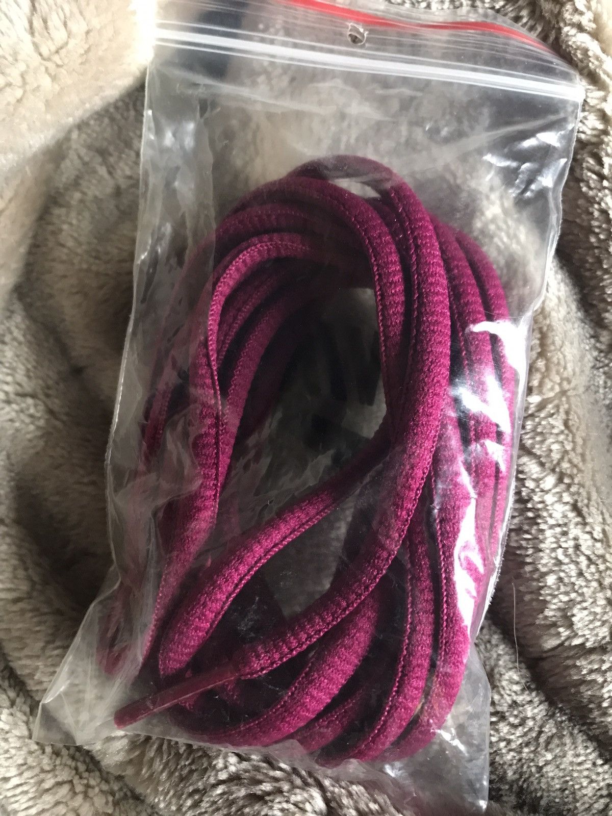 Designer × Nike *RARE* Vintage DS OG Magenta Nike SB Shoelaces Size ONE SIZE - 2 Thumbnail