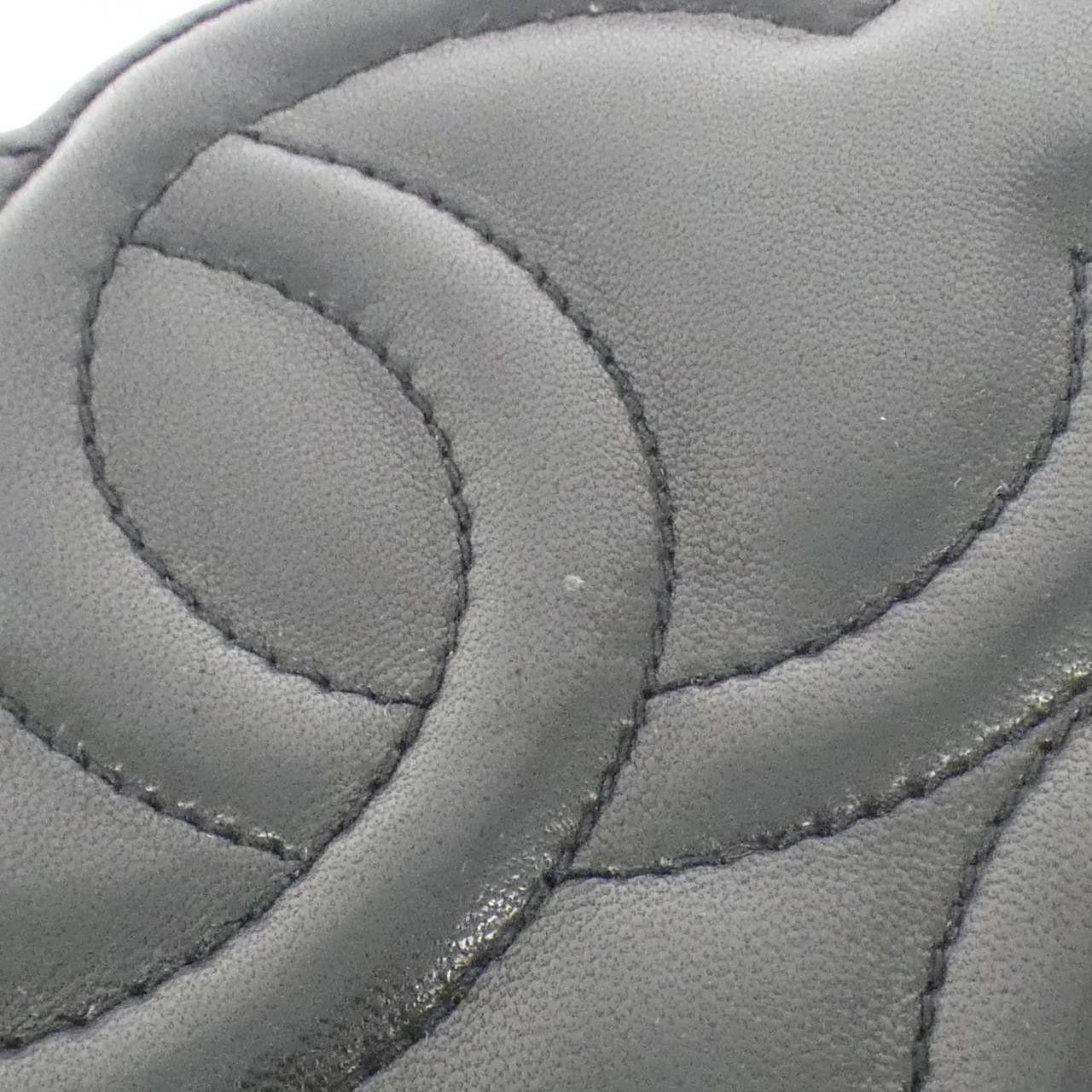 Chanel Chanel Chanel Lambskin Shoulder Bag Leather Shoulder Bag DUTY FREE for USA Size ONE SIZE - 5 Thumbnail