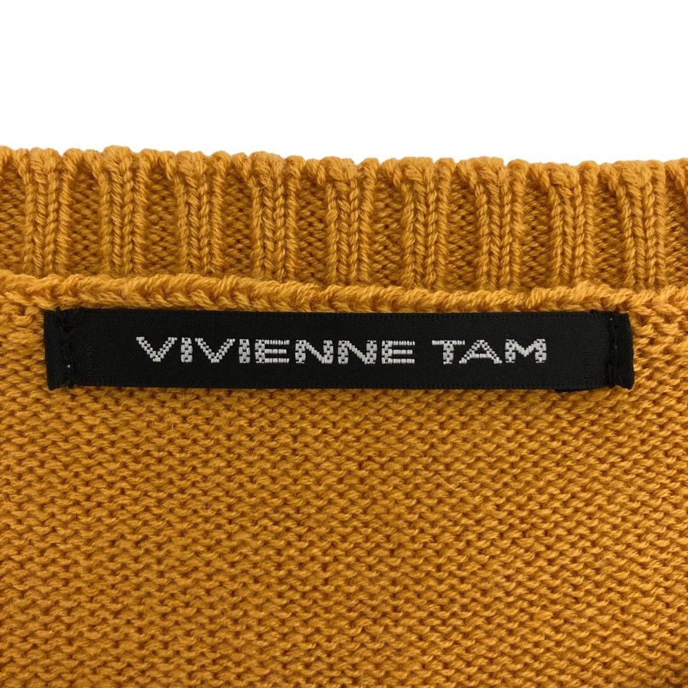 Other Other VIVIENNE TAM WHITE LINE CASUAL PANDA INTARSIA Sweater Others Tops DUTY FREE for USA Size ONE SIZE - 5 Thumbnail