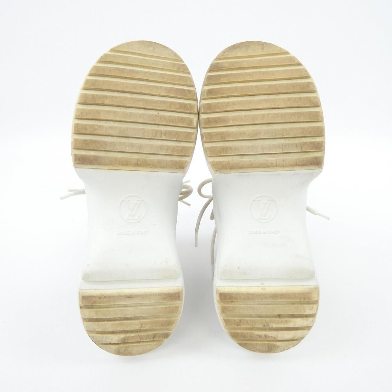 Louis Vuitton Louis Vuitton Louis Vuitton LV Archlight Monogram Patent Sneaker Canvas Shoes DUTY FREE for USA Size ONE SIZE - 4 Thumbnail