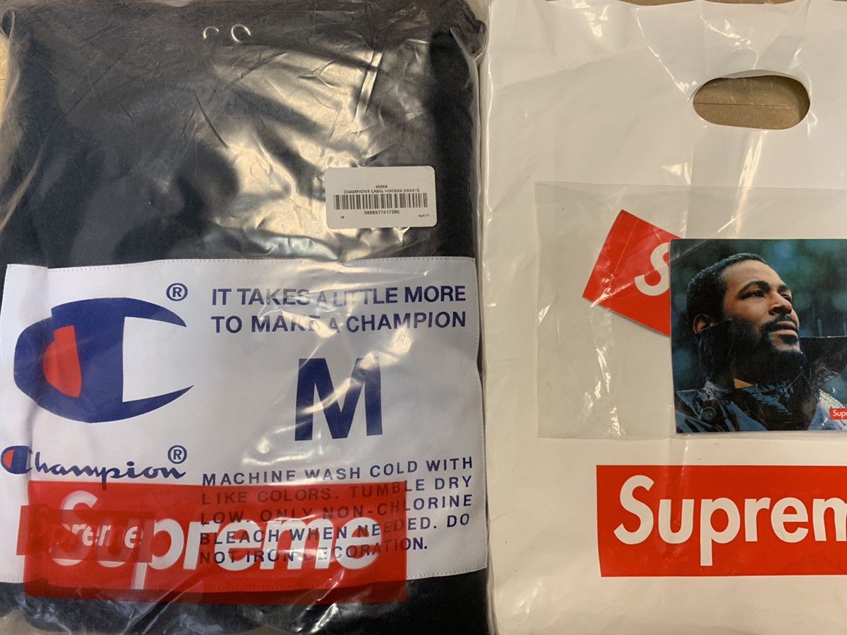 Supreme Champion Label Hooded Sweatshirt navy 