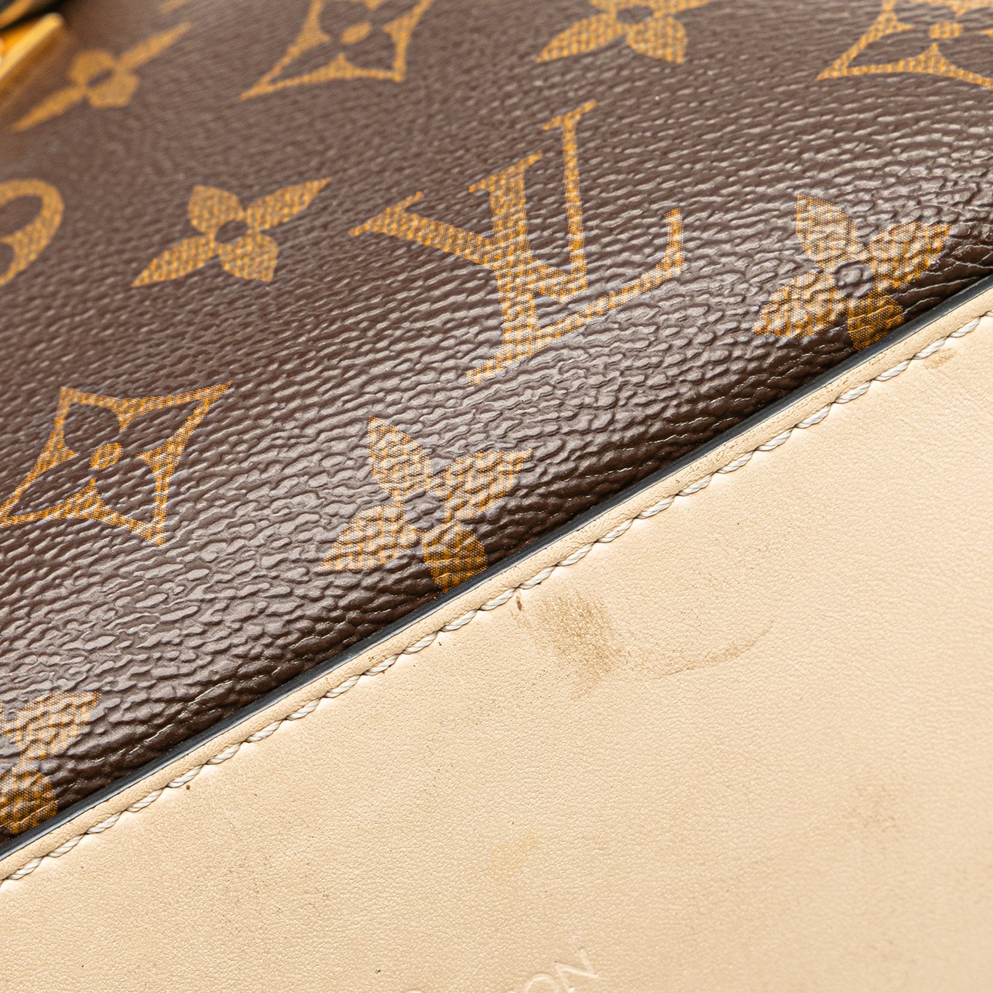 Louis Vuitton Louis Vuitton Monogram Saintonge Size ONE SIZE - 8 Thumbnail