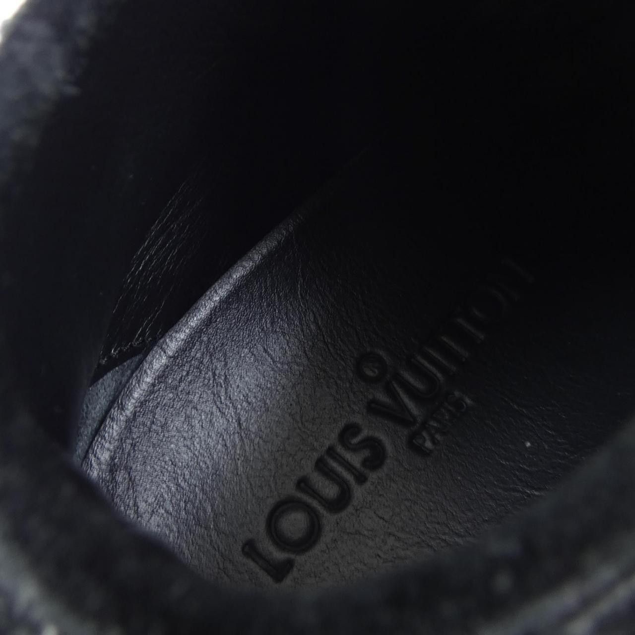 Louis Vuitton Louis Vuitton Louis Vuitton Leather Shoes Leather Shoes DUTY FREE for USA Size ONE SIZE - 6 Thumbnail