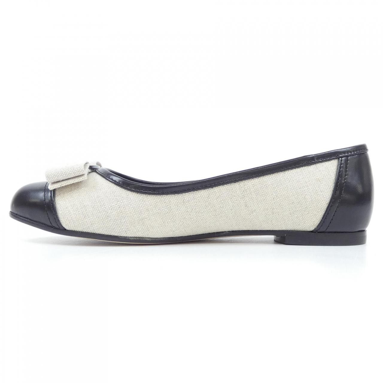 Salvatore Ferragamo Salvatore Ferragamo Salvatore Ferragamo Flat Shoes Leather Shoes DUTY FREE for USA Size ONE SIZE - 2 Thumbnail