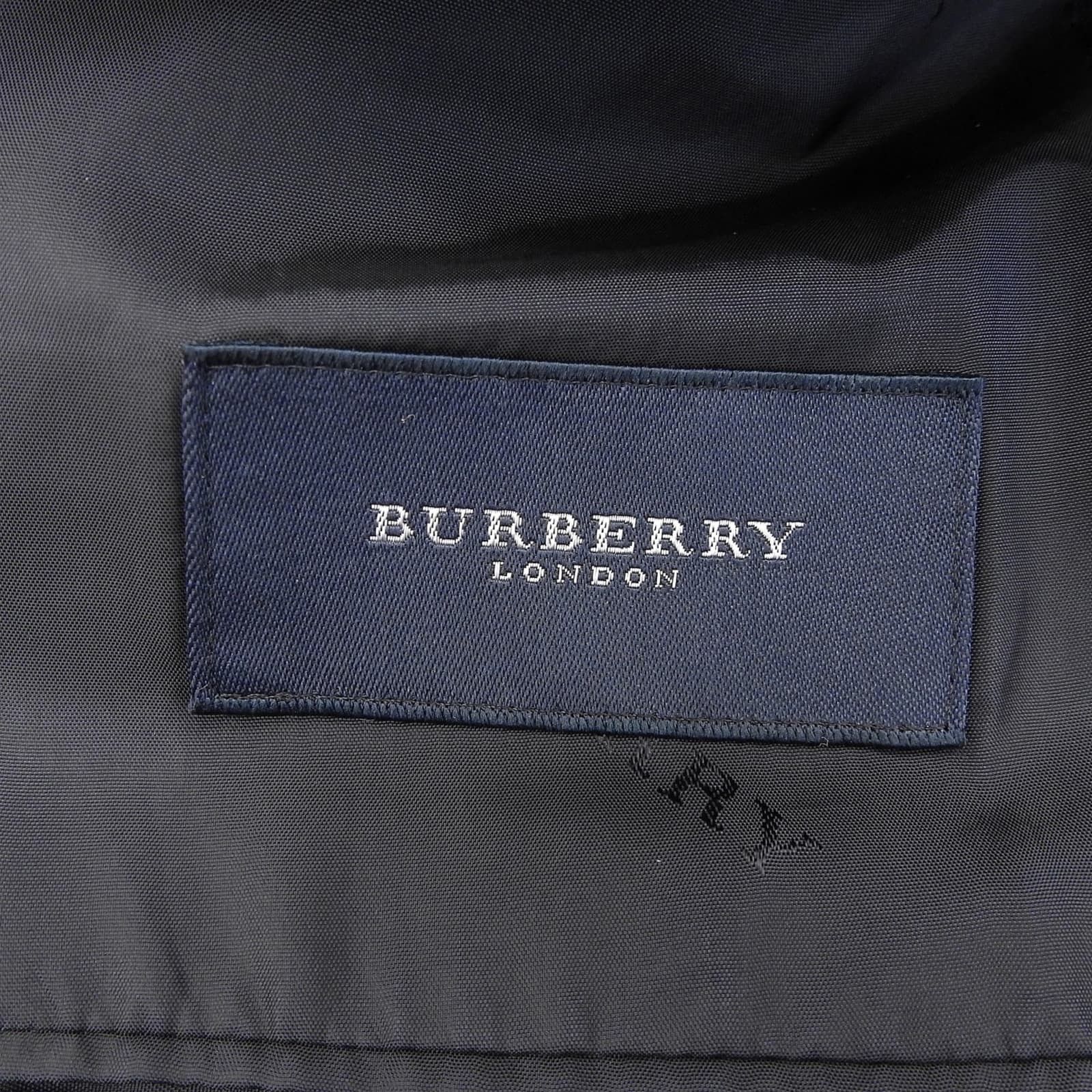 Burberry Burberry Burberry London Wool Suit Others Suits DUTY FREE for USA Size ONE SIZE - 8 Thumbnail