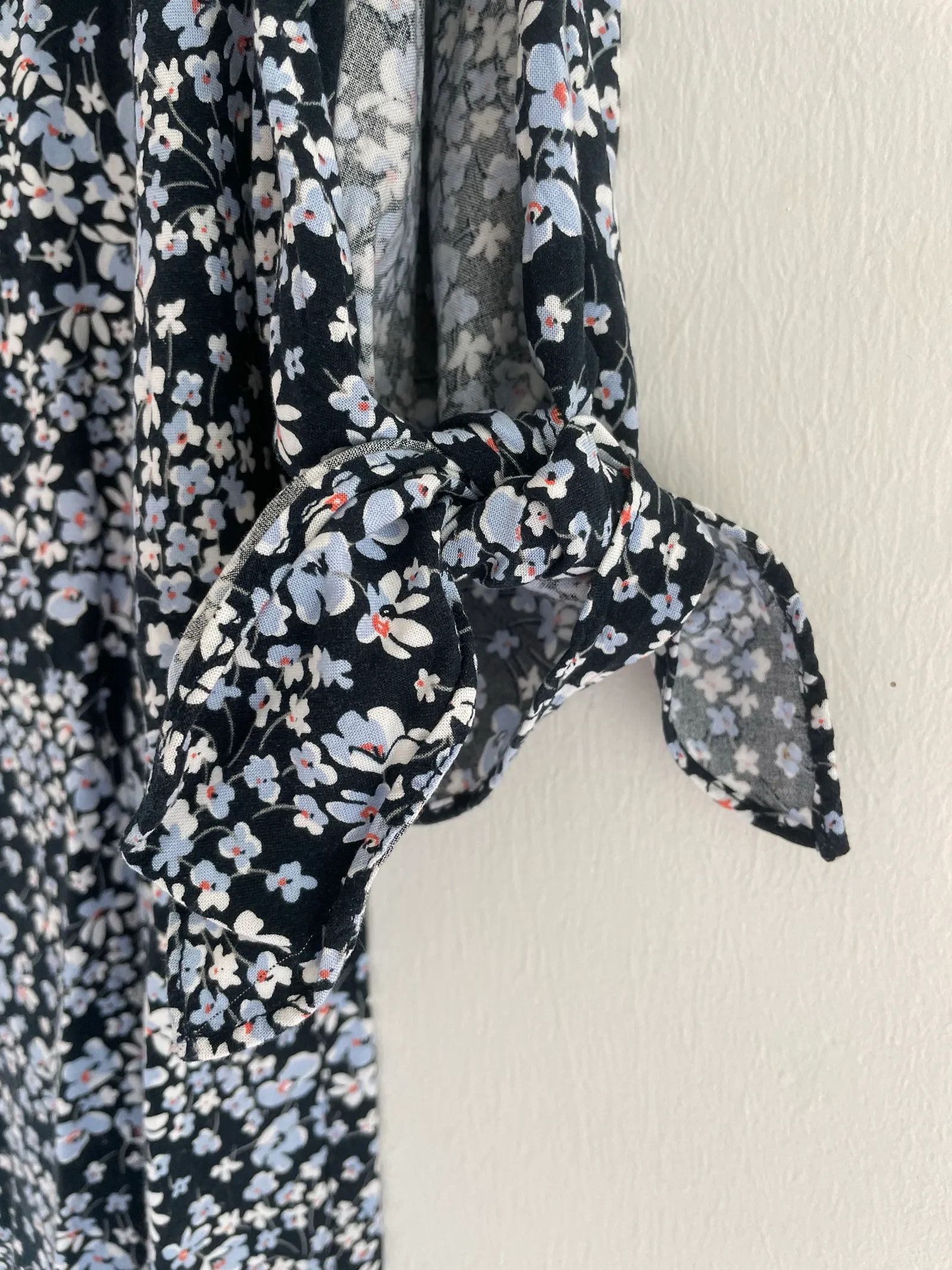 H&M H&M Dress Size S / US 4 / IT 40 - 5 Thumbnail