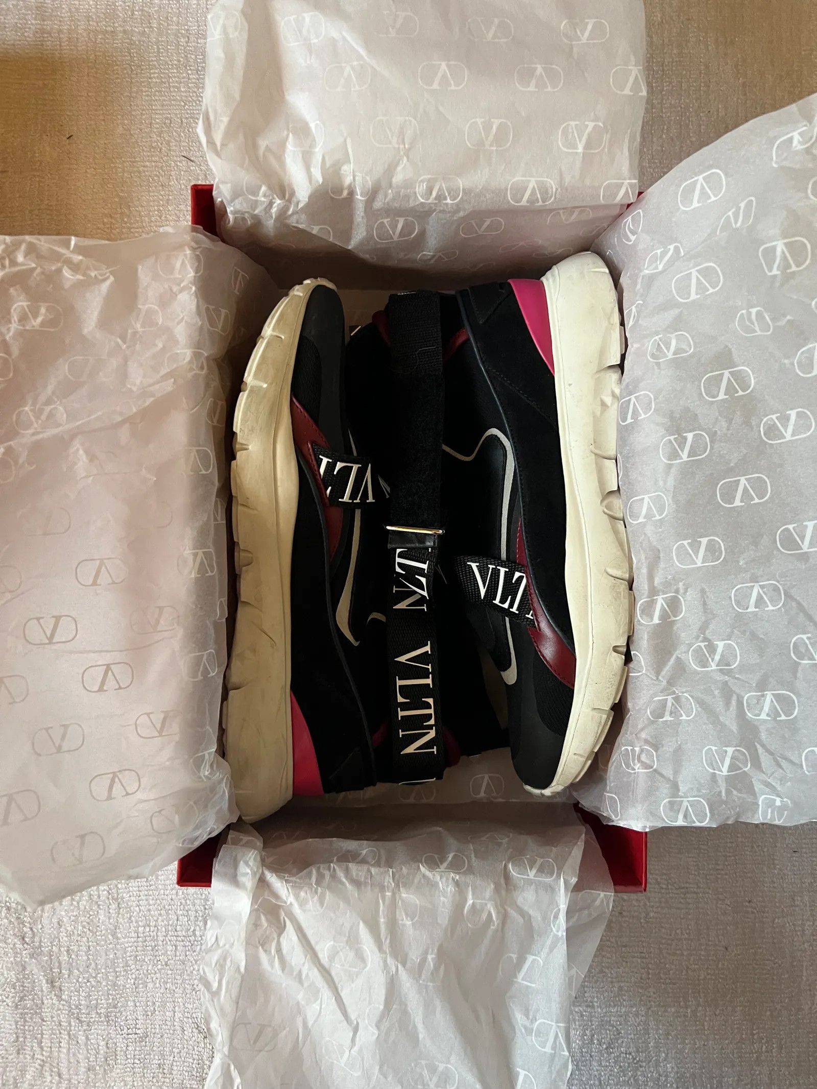 Valentino Valentino Garavani Valentino sneakers Sneakers Size US 8 / IT 38 - 6 Thumbnail