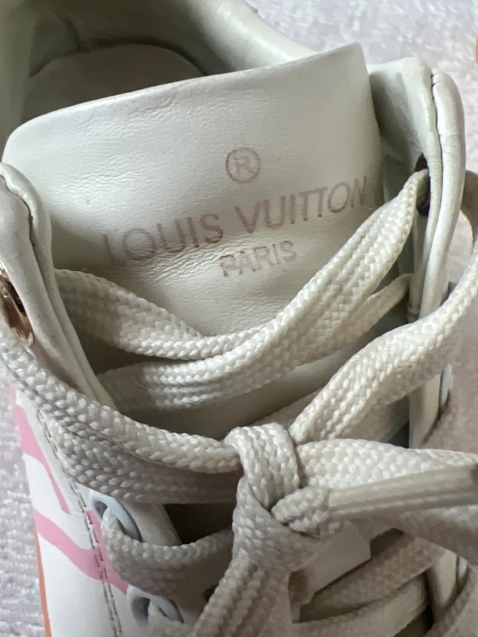 Louis Vuitton Louis Vuitton Sneakers Size US 8 / IT 38 - 2 Thumbnail