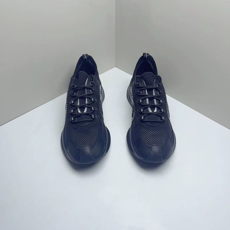 Gucci GUCCI RUN Black Low Top Sneakers Men - dmc Size US 12.5 / EU 45-46 - 2 Thumbnail
