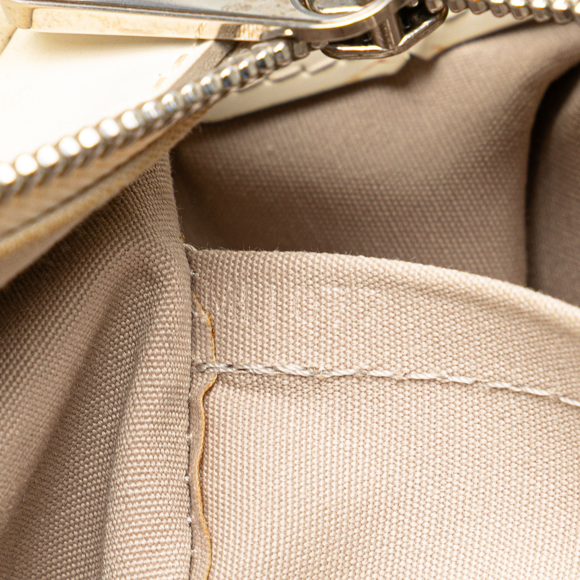 Louis Vuitton Louis Vuitton Epi Turenne PM Size ONE SIZE - 6 Thumbnail