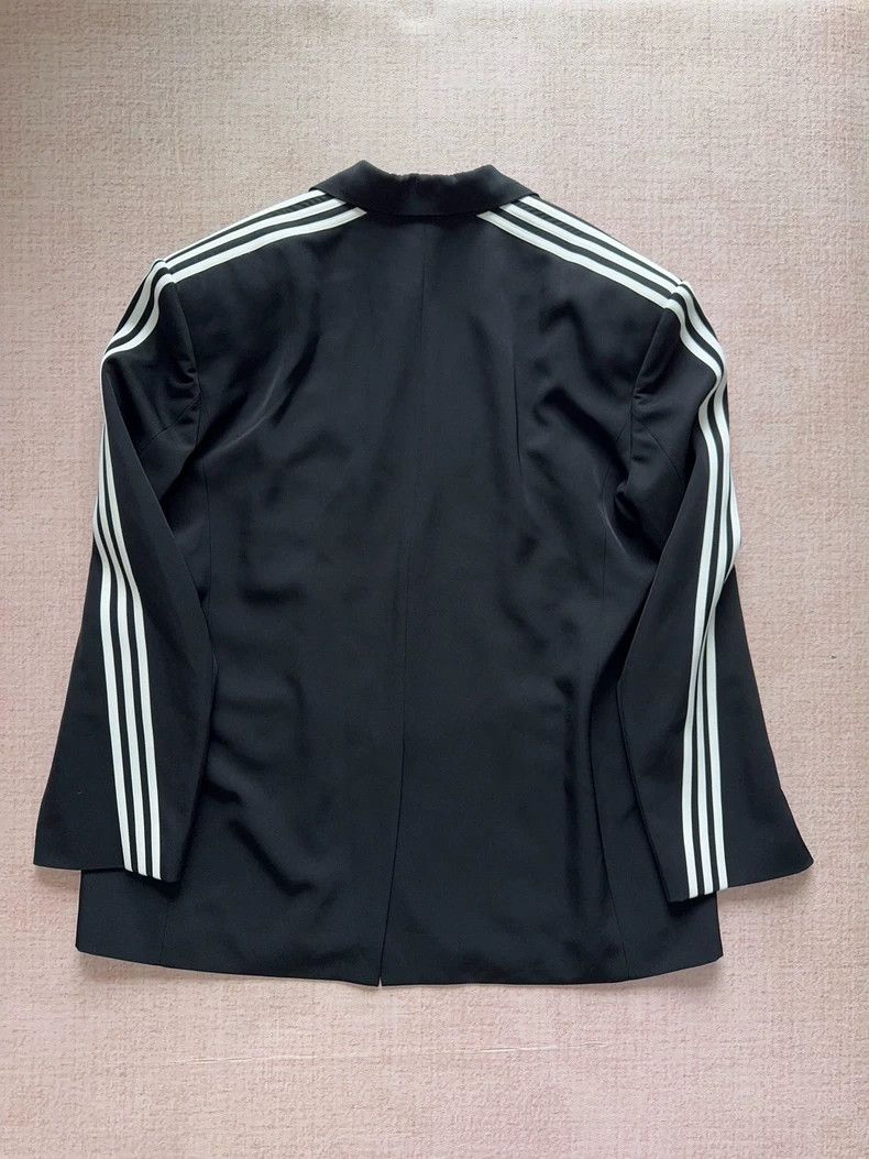 Balenciaga x Adidas Stripe Shoulder Blazer - dmc