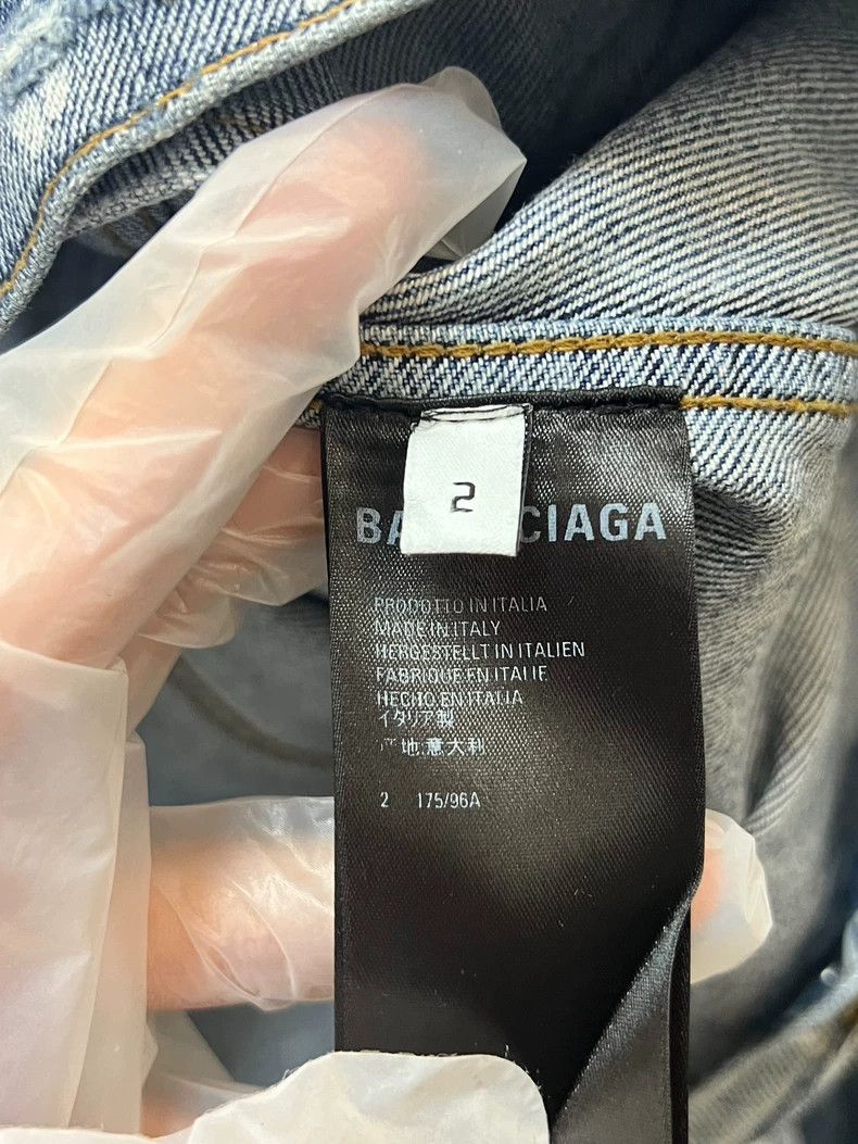 Balenciaga Balenciaga Blue Logo Distressed Denim Jacket - dmc Size US M / EU 48-50 / 2 - 6 Thumbnail