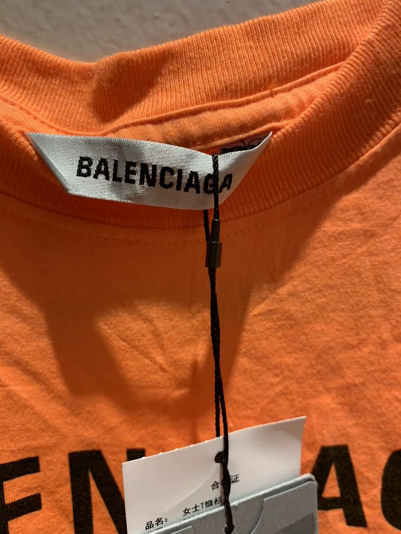 Balenciaga Balenciaga Orange Seven-Language Short Sleeve S - dmc Size US S / EU 44-46 / 1 - 2 Thumbnail