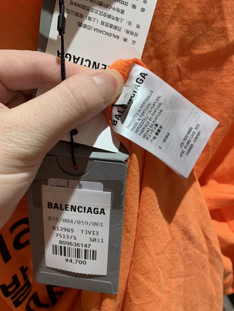 Balenciaga Balenciaga Orange Seven-Language Short Sleeve S - dmc Size US S / EU 44-46 / 1 - 4 Thumbnail