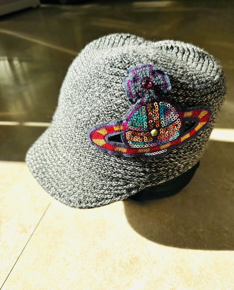 Vivienne Westwood Vivienne Westwood Saturn Knit Cap - dmc Size ONE SIZE - 6 Thumbnail