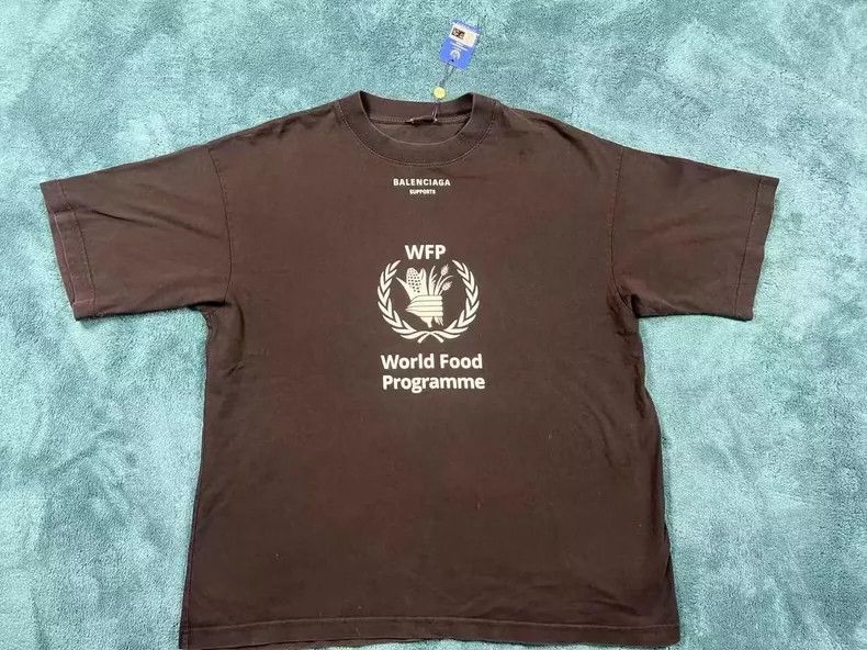 Balenciaga World Food Programme T-shirt - dmc