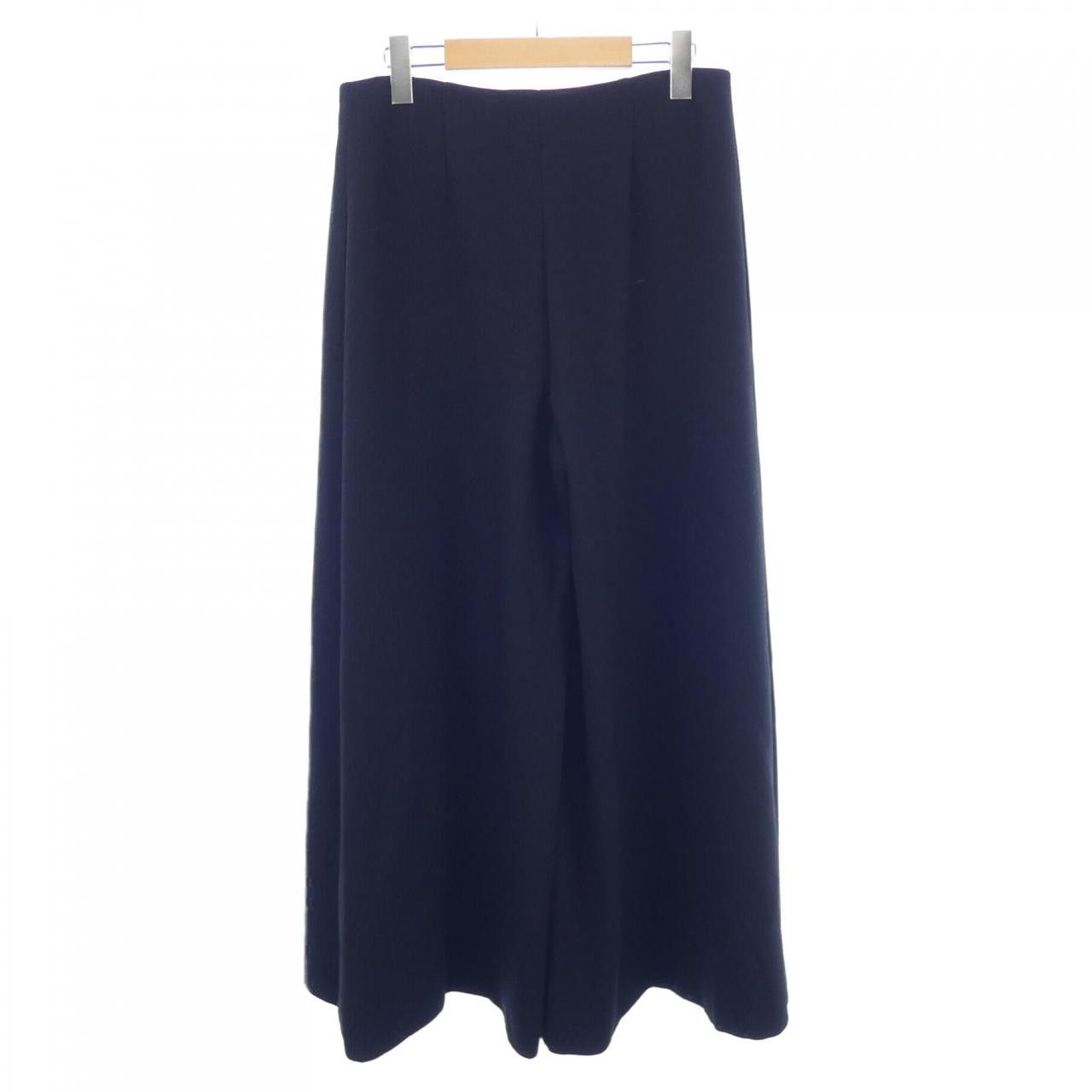 Chanel Chanel Chanel P71867V63363 Silk Pants Others Pants P71867V63363 DUTY FREE for USA Size ONE SIZE - 2 Thumbnail