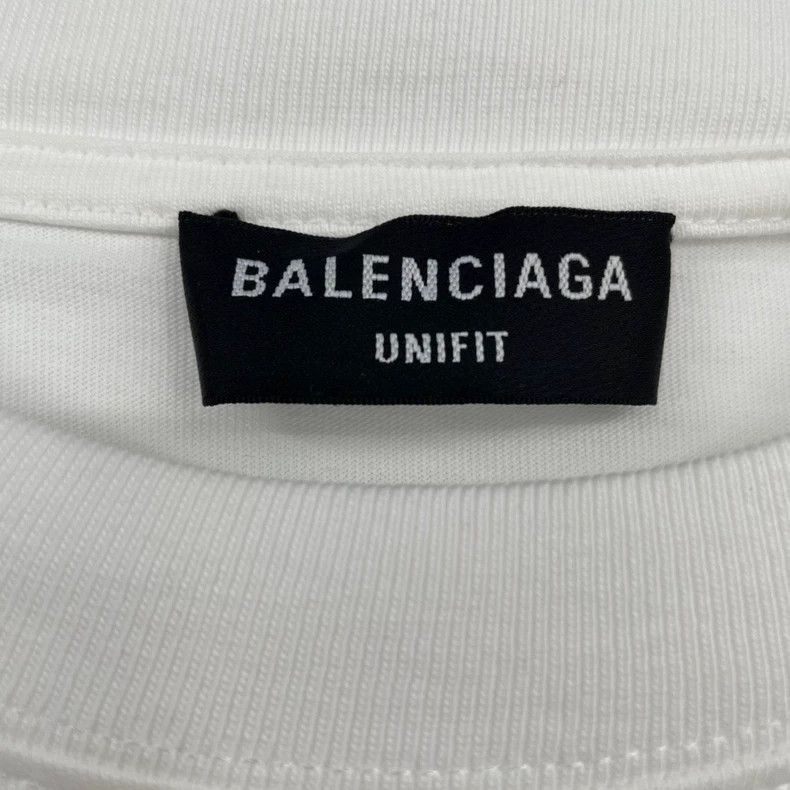 Balenciaga Balenciaga White Castle Short Sleeve Tee - dmc Size US L / EU 52-54 / 3 - 3 Thumbnail