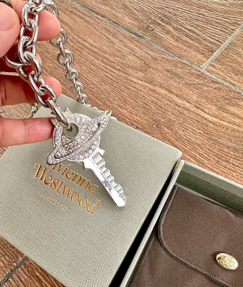 Vivienne Westwood Vivienne Westwood Key Necklace - dmc Size ONE SIZE - 8 Thumbnail