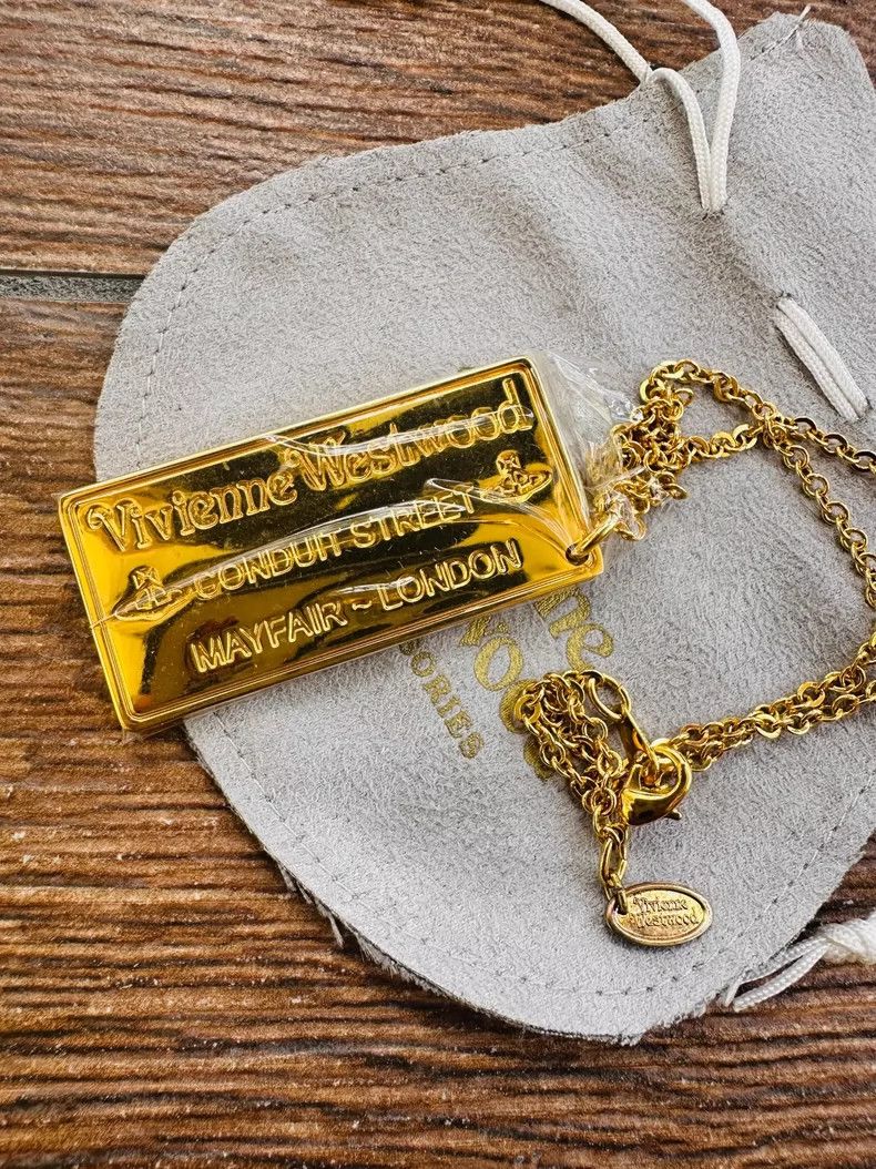 Vivienne Westwood Vivienne Westwood Gold Tag Pendant Necklace - dmc Size ONE SIZE - 6 Thumbnail