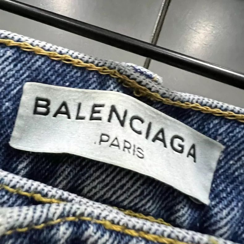Balenciaga Balenciaga Colorblock Wide-Leg Jeans - dmc Size US 31 - 3 Thumbnail