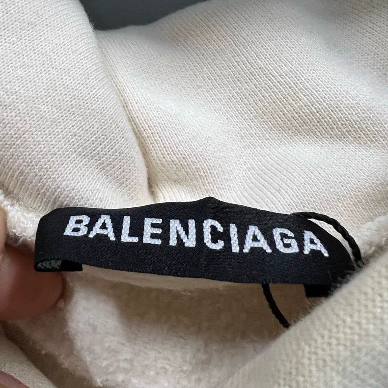 Balenciaga Balenciaga Beige Embroidered Logo Hoodie - dmc Size US L / EU 52-54 / 3 - 3 Thumbnail