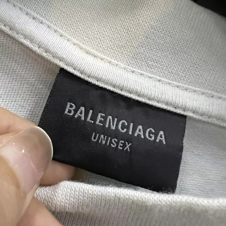 Balenciaga Balenciaga Heart Letter Print T-shirt - dmc Size US S / EU 44-46 / 1 - 3 Thumbnail