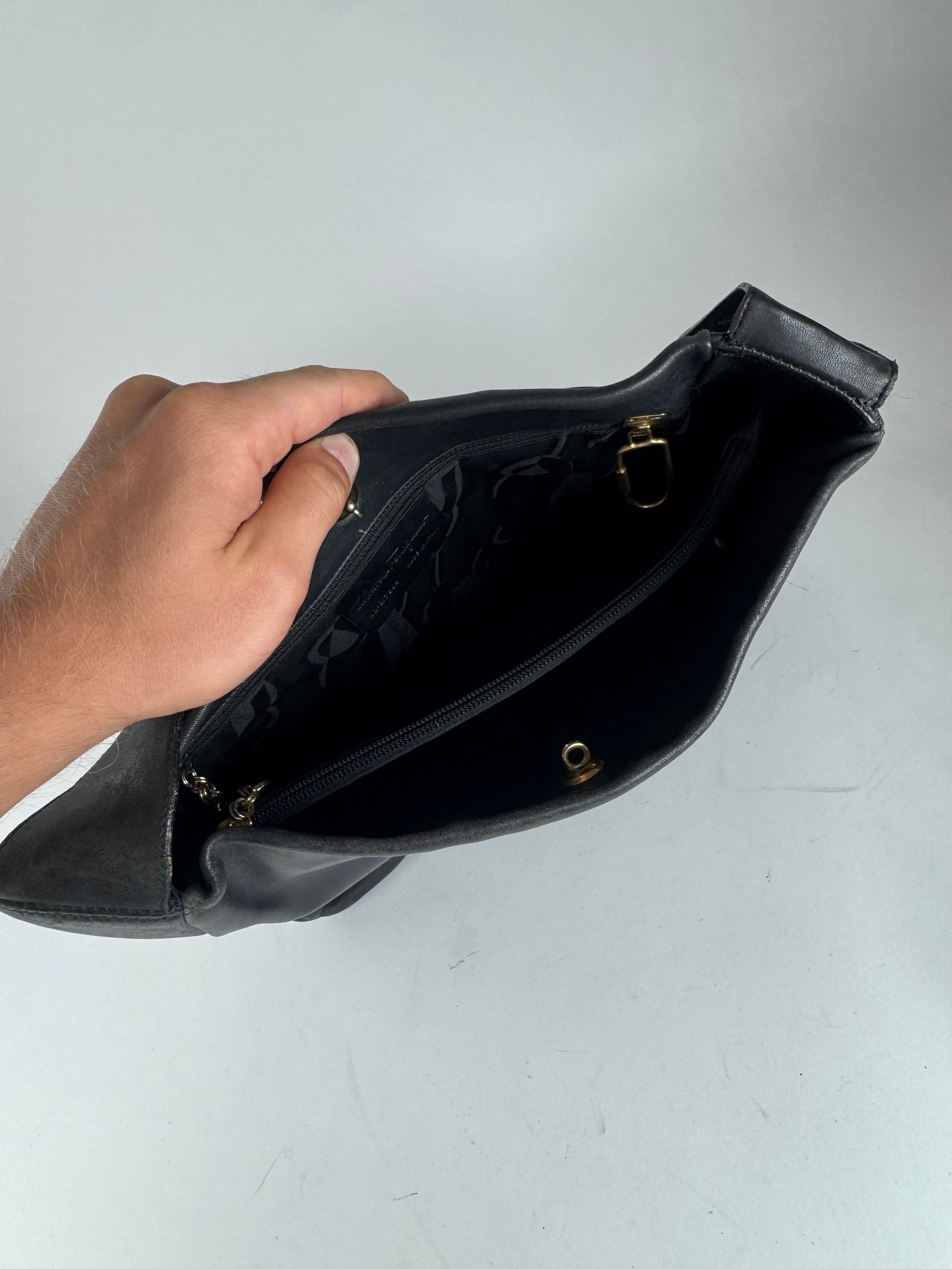 Salvatore Ferragamo Vintage Leather bag Black Size ONE SIZE - 3 Thumbnail