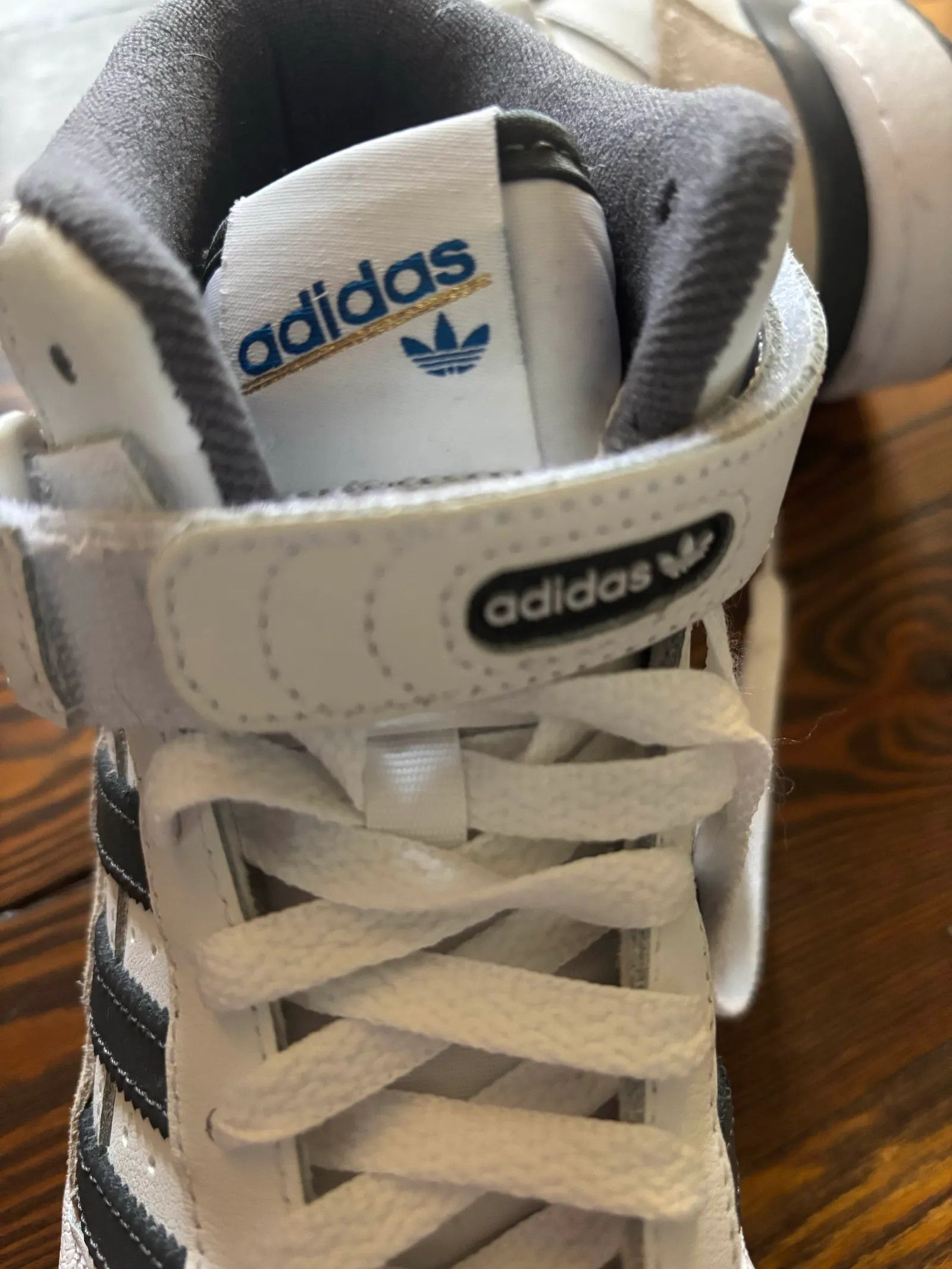 Adidas Adidas Sneakers Size US 9 / IT 39 - 3 Thumbnail