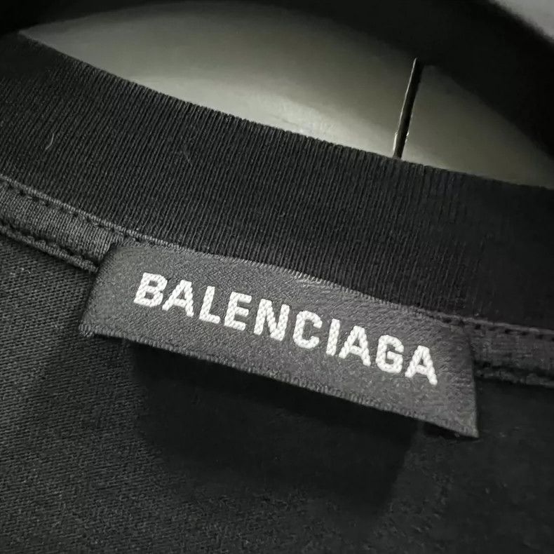 Balenciaga Balenciaga Small Logo Print Short Sleeve - dmc Size US S / EU 44-46 / 1 - 3 Thumbnail