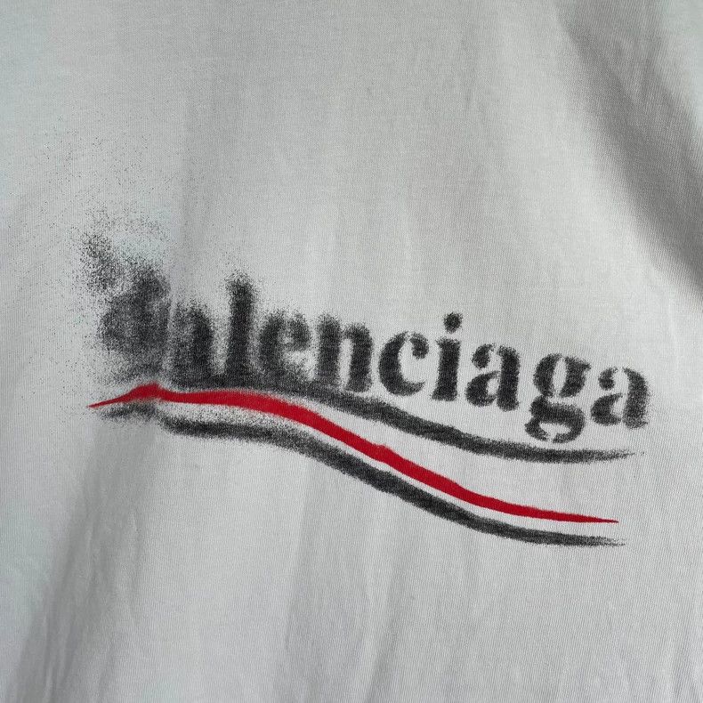 Balenciaga Balenciaga Blur Cola Print Short Sleeve T-shirt - dmc Size US S / EU 44-46 / 1 - 3 Thumbnail