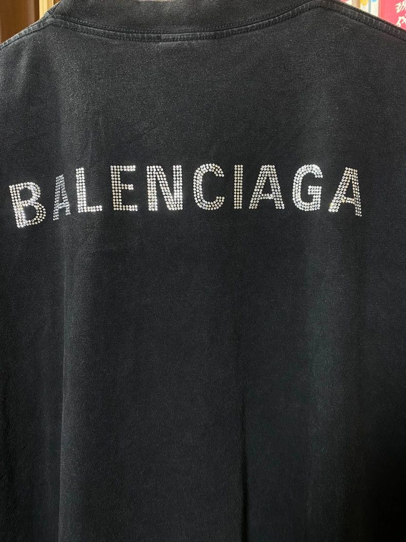 Balenciaga Balenciaga Crystal Logo Washed Black Tee - dmc Size US XS / EU 42 / 0 - 2 Thumbnail