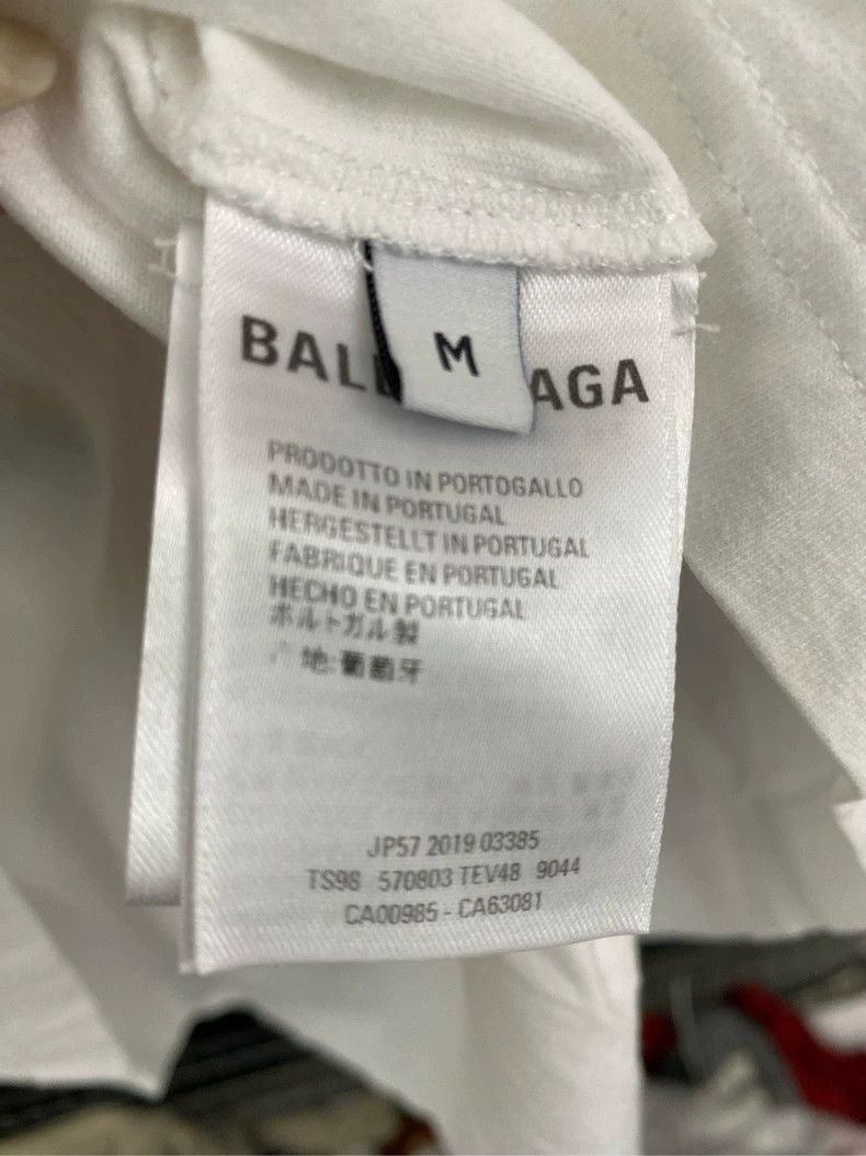 Balenciaga Balenciaga Lock Buckle Letter T-Shirt - dmc Size US M / EU 48-50 / 2 - 5 Thumbnail