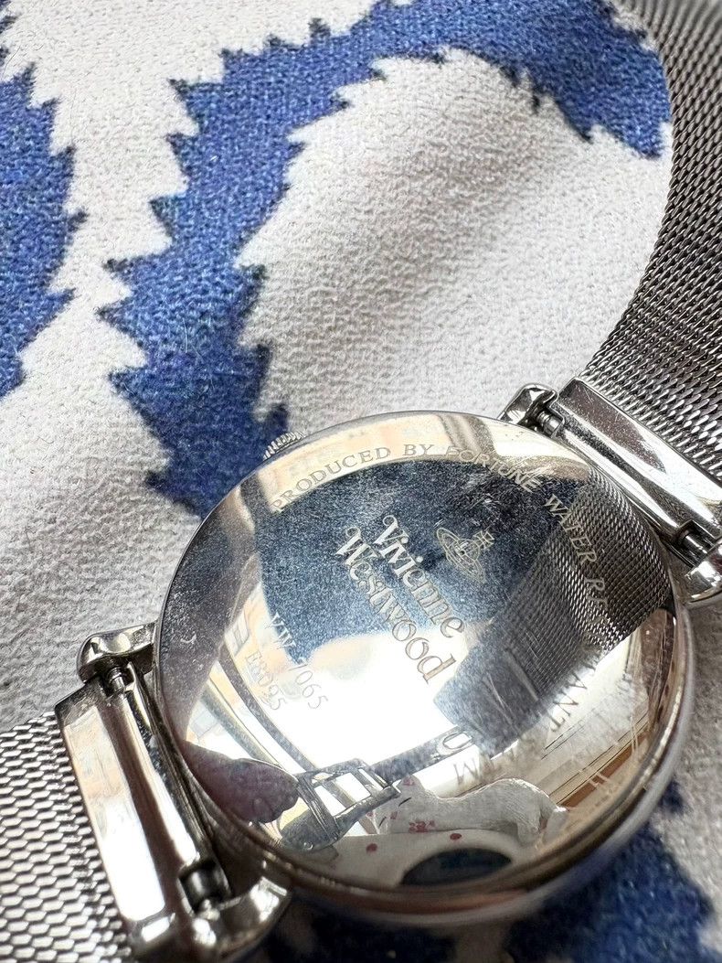 Vivienne Westwood Vivienne Westwood Silver Saturn Watch - dmc Size ONE SIZE - 5 Thumbnail