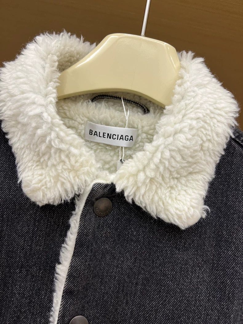 Balenciaga Balenciaga Fleece Lined Denim Jacket - dmc Size US S / EU 44-46 / 1 - 3 Thumbnail