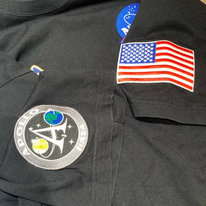 Balenciaga Balenciaga NASA collaboration embroidered badge logo short-sleeve - dmc Size US XS / EU 42 / 0 - 3 Thumbnail