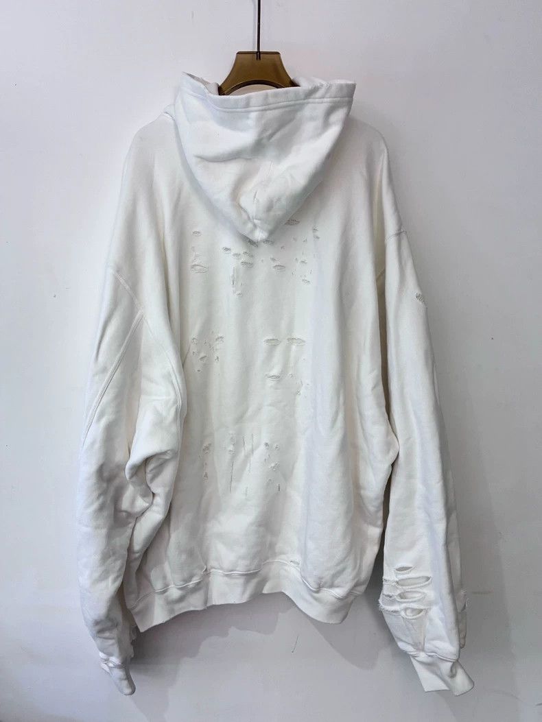 Balenciaga Balenciaga Caps SS22 Logo Sweatshirt - dmc Size US S / EU 44-46 / 1 - 2 Thumbnail