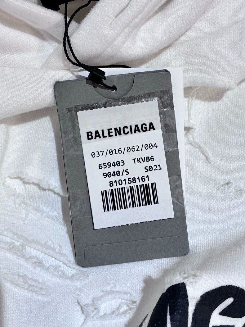 Balenciaga Balenciaga Caps SS22 Logo Sweatshirt - dmc Size US S / EU 44-46 / 1 - 3 Thumbnail