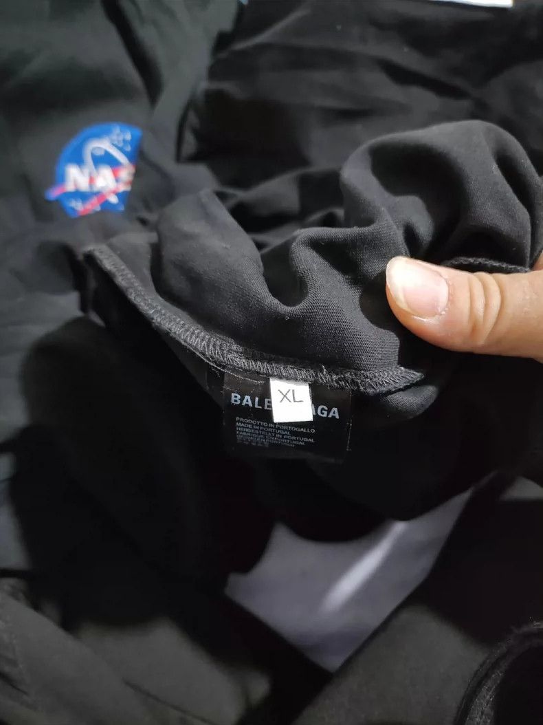 Balenciaga Balenciaga Black Multi-Patch T-Shirt - dmc Size US XL / EU 56 / 4 - 4 Thumbnail