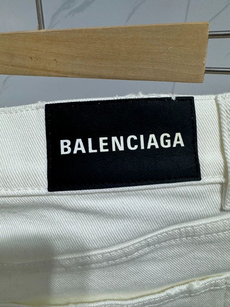 Balenciaga Balenciaga Basic White Denim Jeans - dmc Size US 28 / EU 44 - 9 Thumbnail