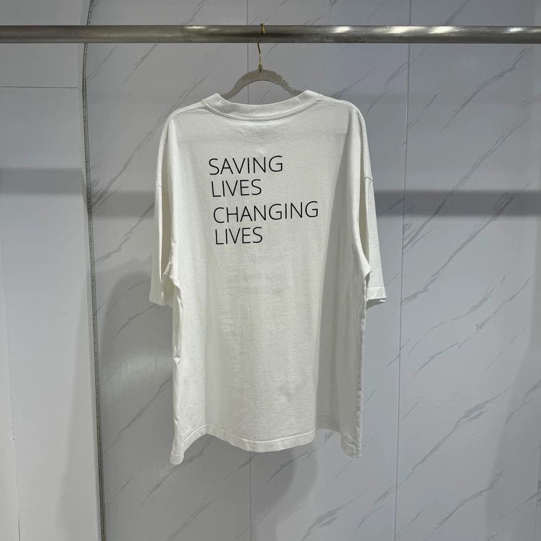 Balenciaga Balenciaga WFP White Short Sleeve Tee - dmc Size US S / EU 44-46 / 1 - 2 Thumbnail