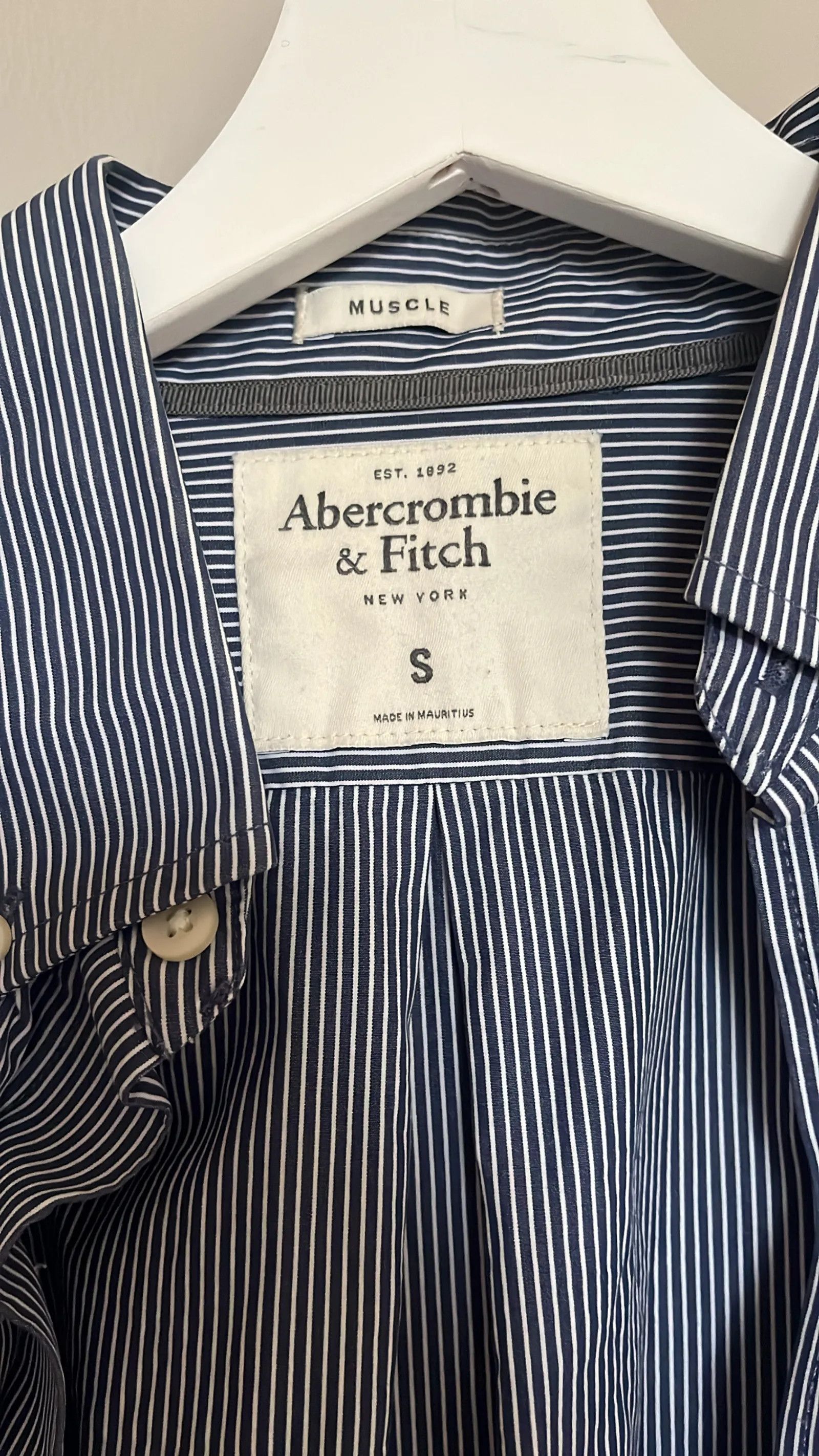Abercrombie & Fitch Abercrombie & Fitch Shirt Size US S / EU 44-46 / 1 - 3 Thumbnail