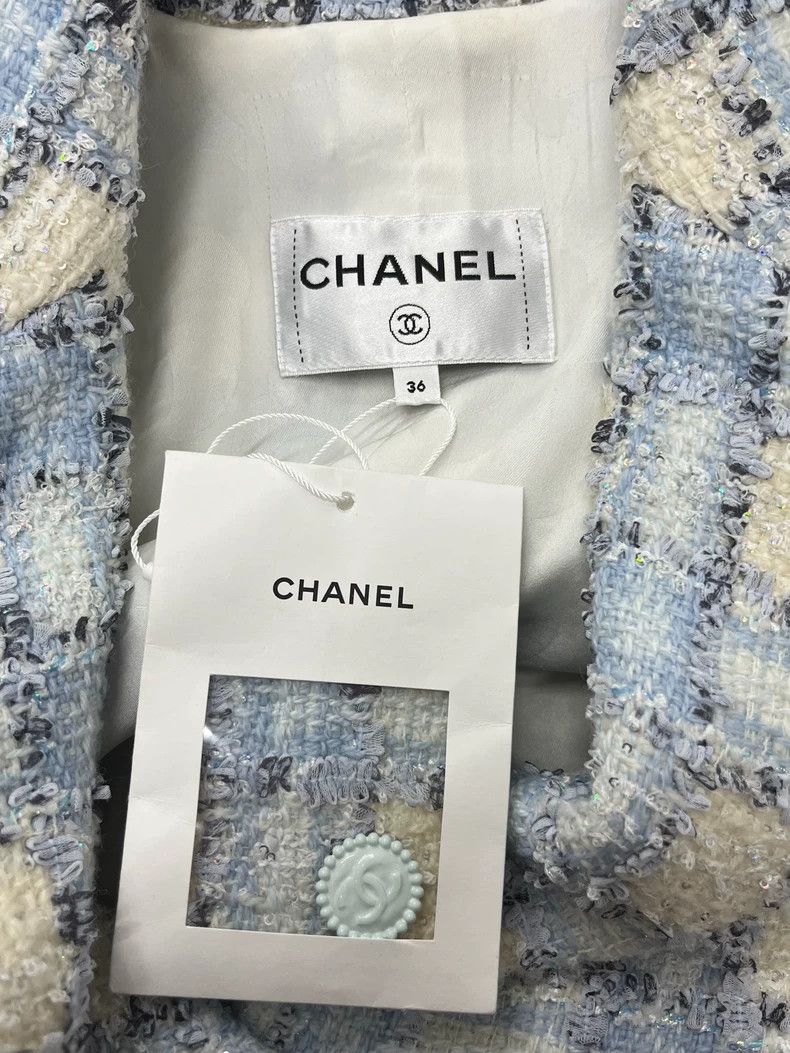 Chanel Chanel 22B Blue White Sequin Coat - dmc Size US M / EU 48-50 / 2 - 5 Thumbnail
