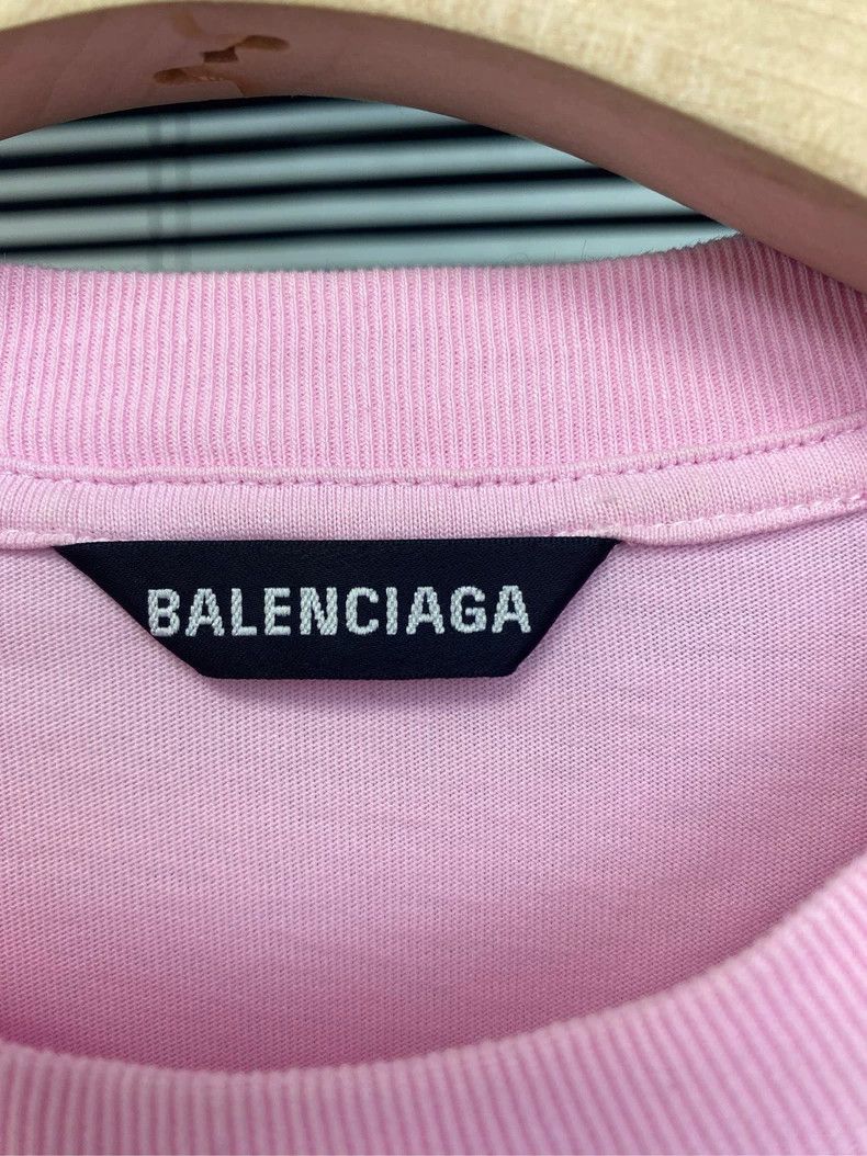 Balenciaga Balenciaga Soccer Letter Embroidered Tee - dmc Size US XS / EU 42 / 0 - 4 Thumbnail