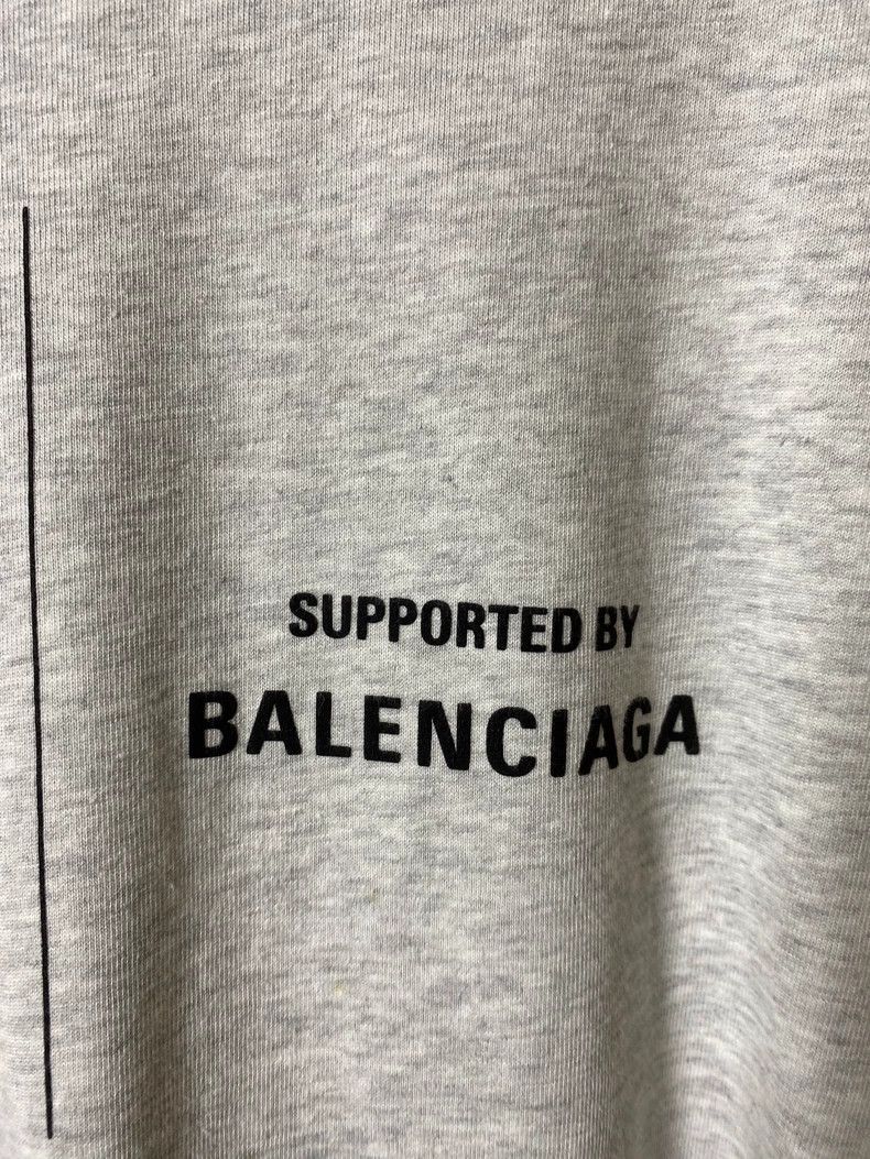 Balenciaga Balenciaga WFP Collaboration Short Sleeve Tee - dmc Size US M / EU 48-50 / 2 - 3 Thumbnail