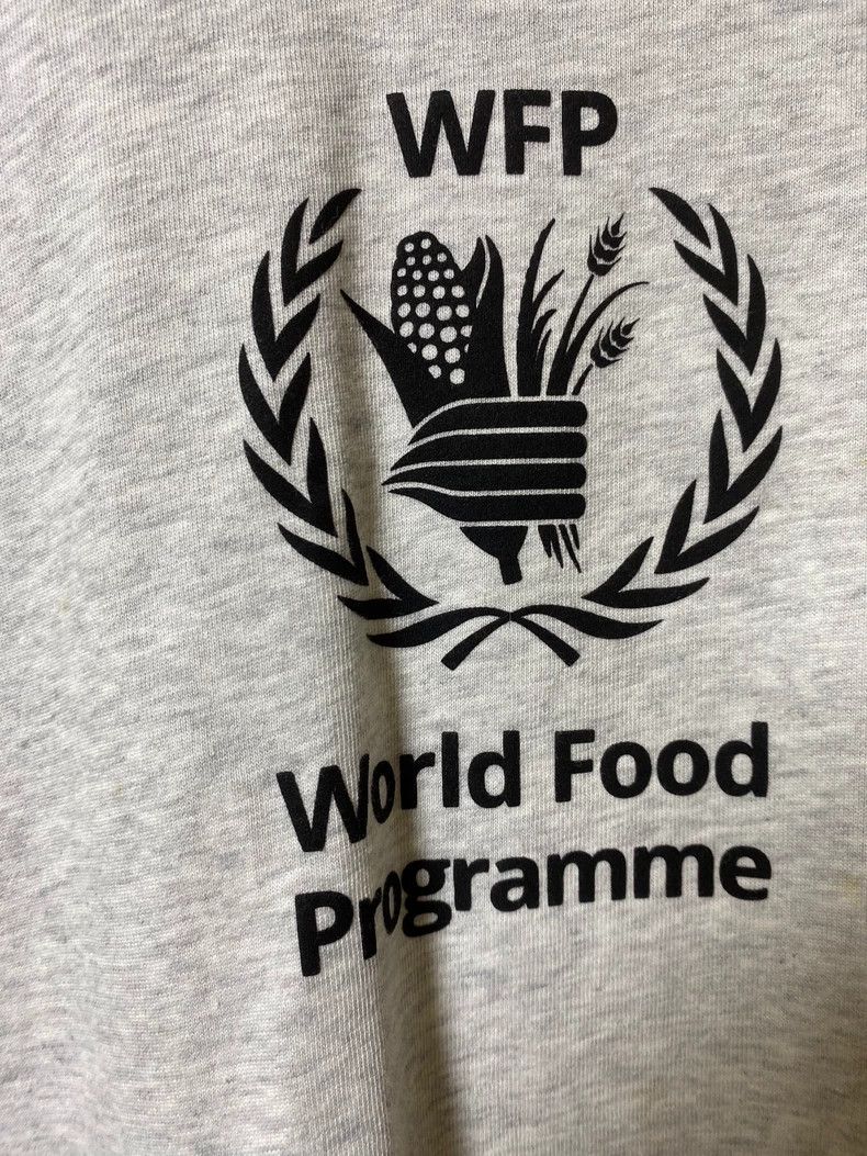 Balenciaga Balenciaga WFP Collaboration Short Sleeve Tee - dmc Size US M / EU 48-50 / 2 - 4 Thumbnail