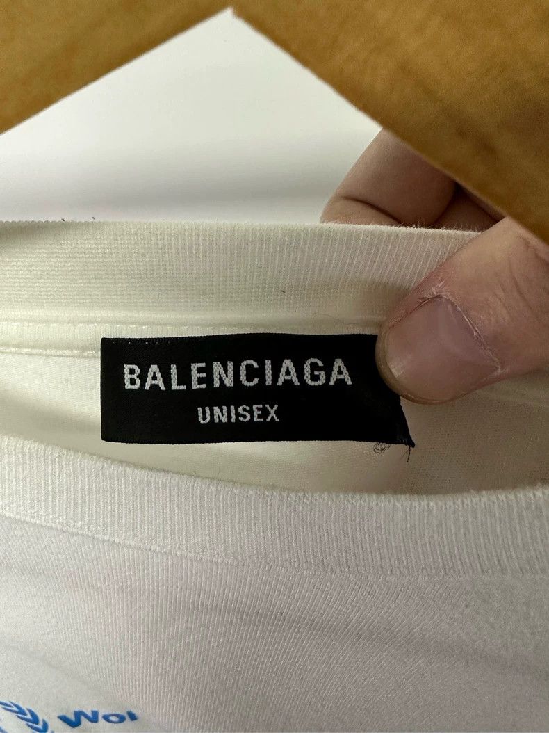 Balenciaga Balenciaga World Food Programme Layered Sweatshirt - dmc Size US S / EU 44-46 / 1 - 3 Thumbnail