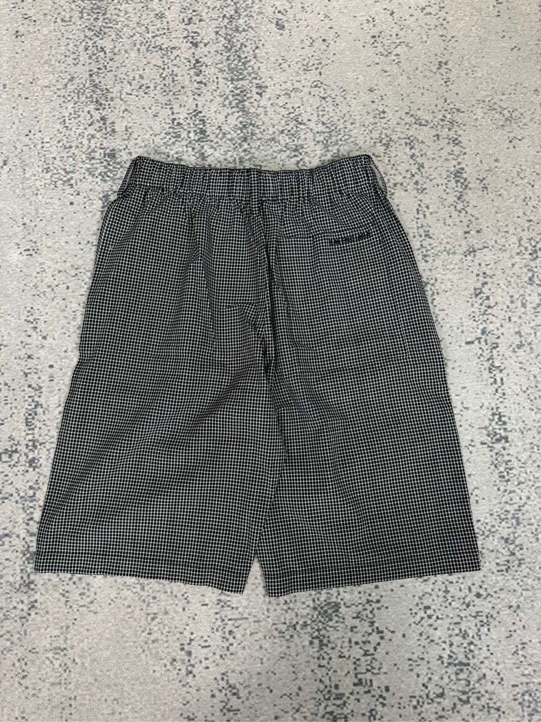 Balenciaga Balenciaga Wool Embroidered Casual Shorts - dmc Size US 31 - 2 Thumbnail