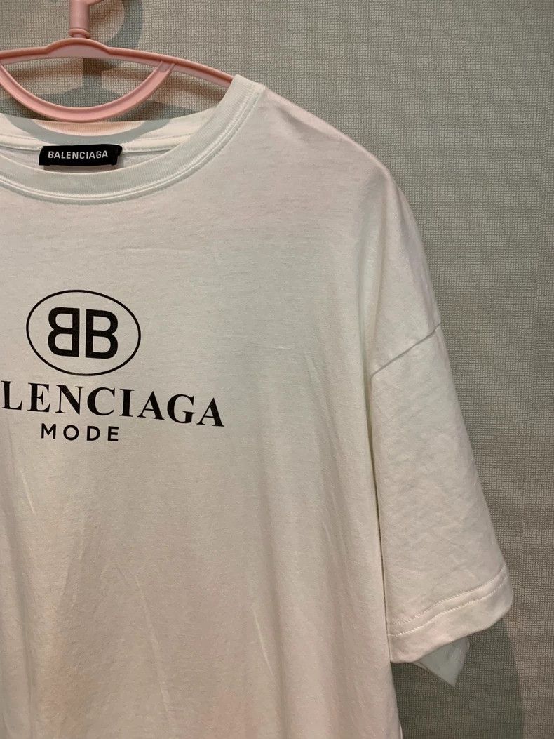 Balenciaga Balenciaga White BB Basic Short Sleeve - dmc Size US XS / EU 42 / 0 - 5 Thumbnail