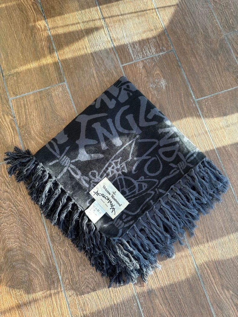 Vivienne Westwood Vivienne Westwood Saturn Print Scarf - dmc Size ONE SIZE - 4 Thumbnail